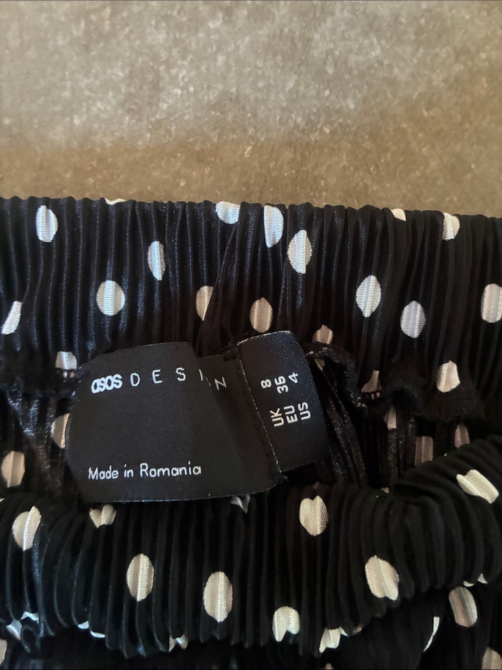 ASOS pleated polka dot pants - Picture 2 of 4